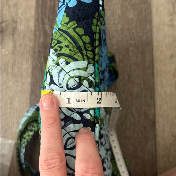 Vera Bradley Hipster Bag - “Caribbean Sea” design - NWT - Picture 8 of 9